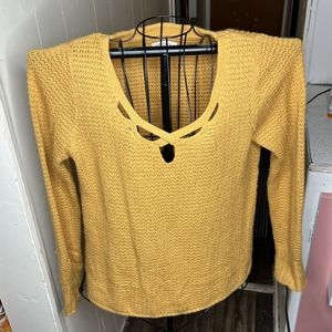 Yellow Aeropostle sweater